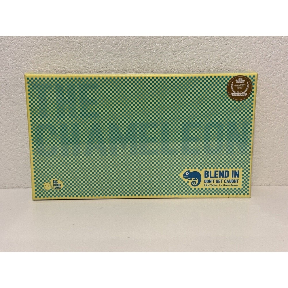 The Chameleon Big Potato Games The Super-Social 'Whodunit' Party Board Game NEW